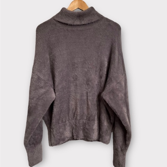 NWT Ann Taylor Plush Turtleneck Sweater in Toasted Taupe. NWOT - Picture 4 of 5